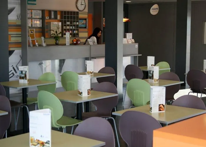 Barcelona Mollet 2*