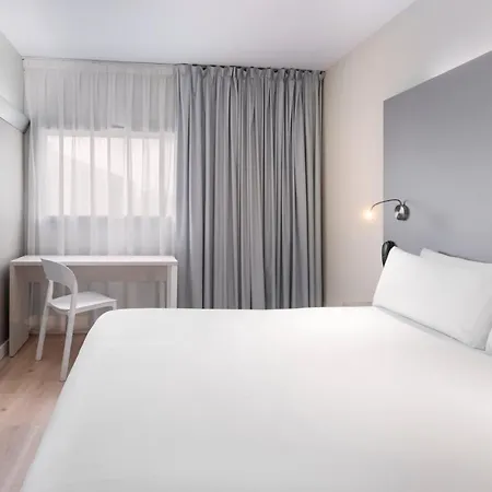 Hotel Barcelona Mollet 2*